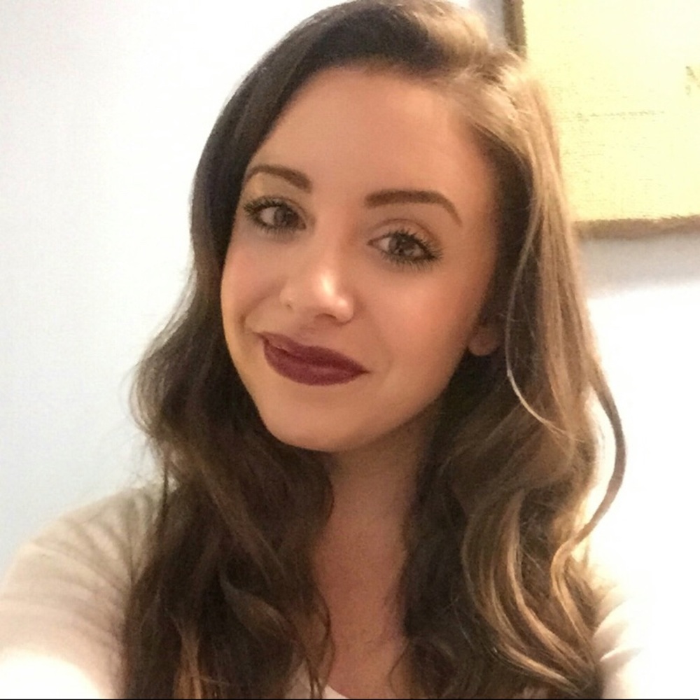 Meet your Posher, Leah